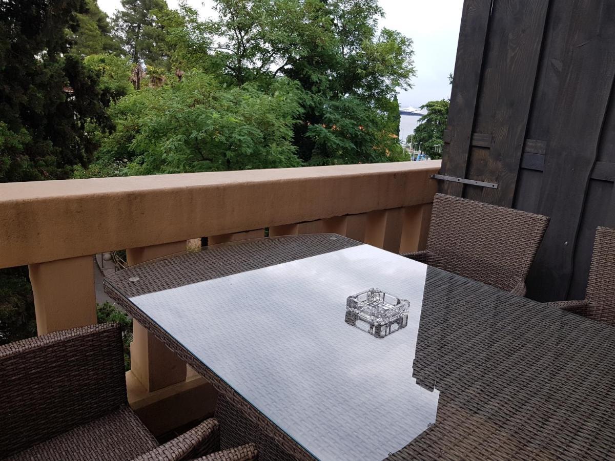 Apartment Nena With Private Free Parking Opatija Exterior foto